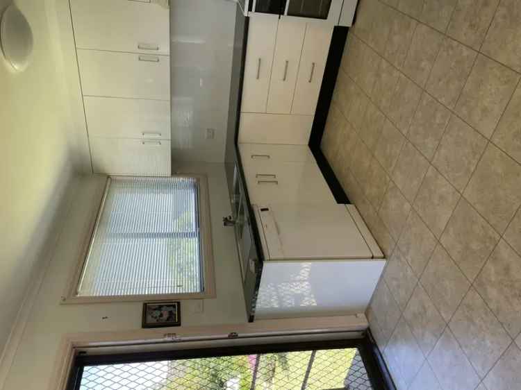 House For Rent in Young, New South Wales