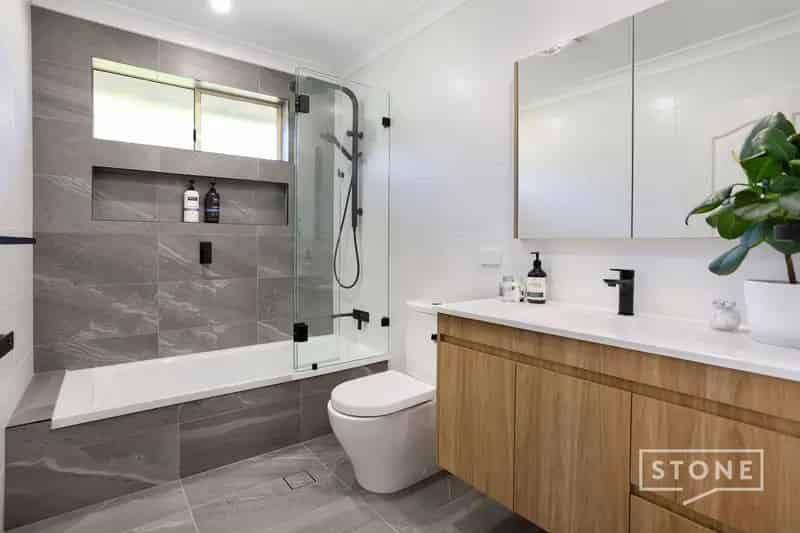 Real Estate For Lease - 41B Willow Drive - Baulkham Hills , NSW