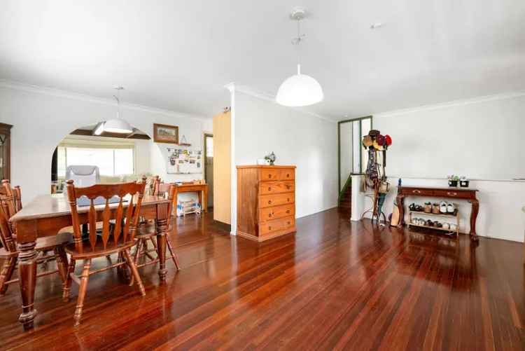 Backing Onto Bushland | Flat Block