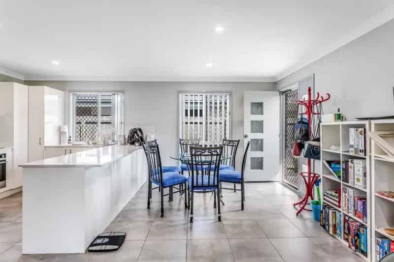 Real Estate For Lease - 1/7 Rose Street East - Mango Hill , QLD