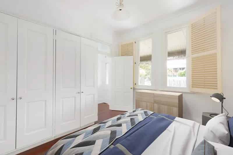 Real Estate For Lease - 89 Holtermann Street - Crows Nest , NSW