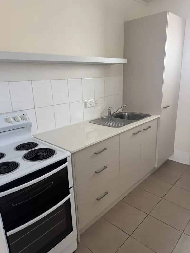 POSSIBILITY OF DUAL LIVING for Families or friends.