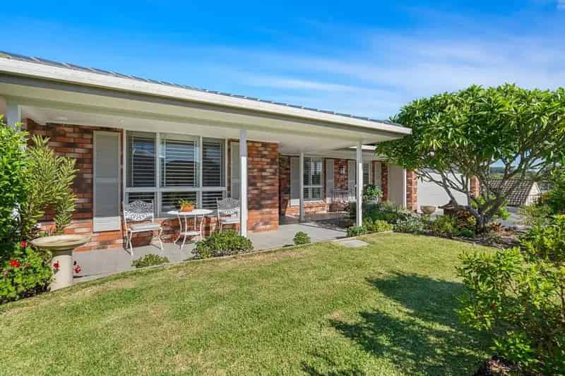 House For Sale - 14 James Sea Drive, Green Point NSW 2251