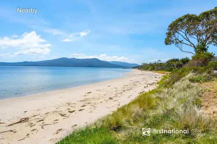 Land For Sale in Alonnah, Tasmania