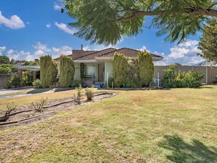 House For Sale in City of Melville, Western Australia