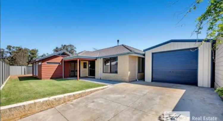 Rent 3 Bedroom House in Baldivis with Workshop and Ducted Air Conditioning