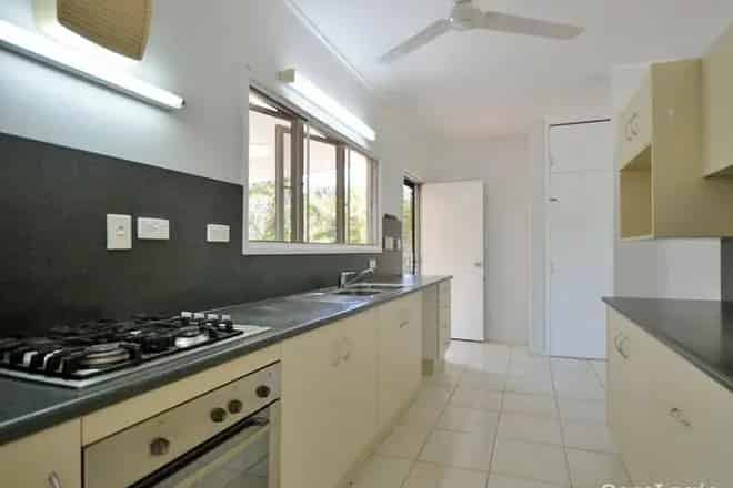 House For Sale , 2, Grevillea Street, Melbourne, Victoria