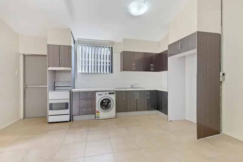 Neat & Tidy Two Bedroom Granny Flat