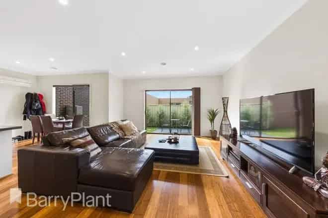 Apartment For Sale , 21, Leslie Street, Melbourne, Victoria