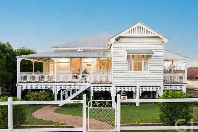 House For Sale , 20, Roseby Avenue, City of Brisbane, Queensland