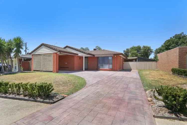 3 Bed 2 Bath Home Near Golf Course - Perfect for First Home Buyers