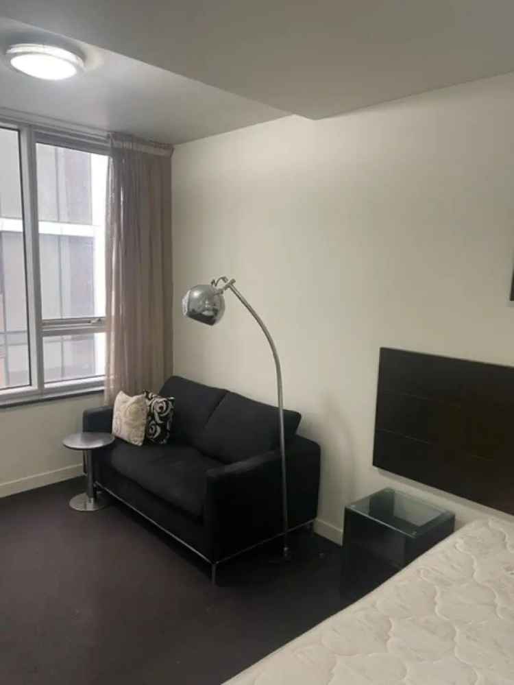 2 rooms apartment of 160 m² in Melbourne