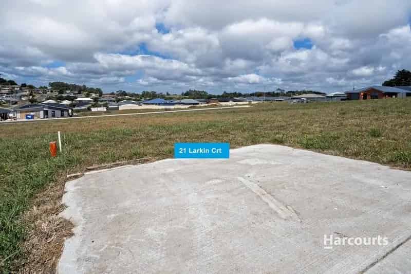 Buy Block of Land in Developing Area Ideal for Home Builders and Developers