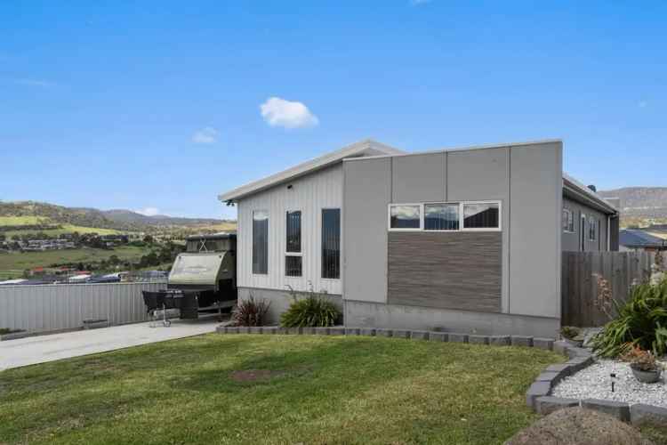 House For Sale in Hobart, Tasmania