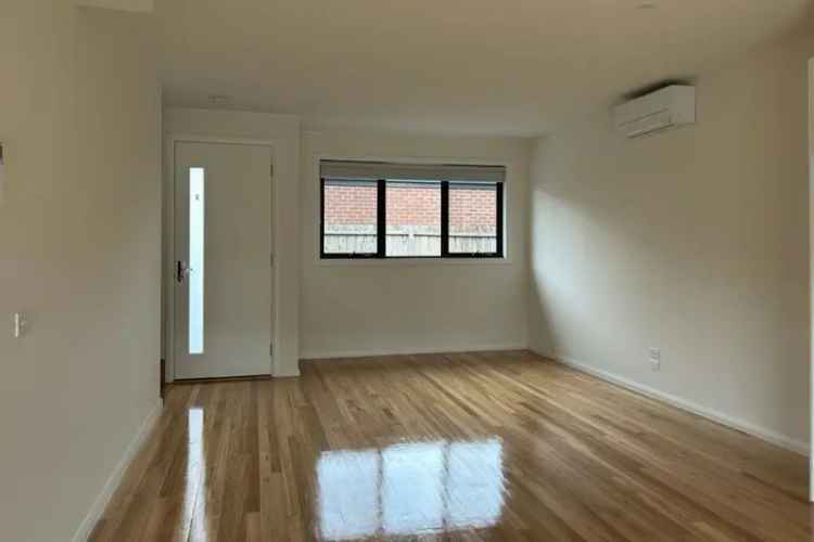 Block of units For Rent in Melbourne, Victoria