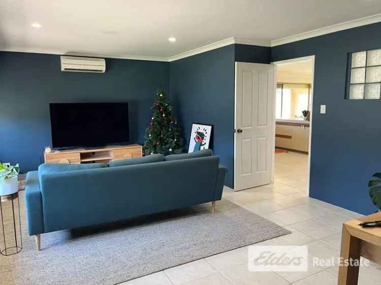 House For Rent in Rockingham, Western Australia