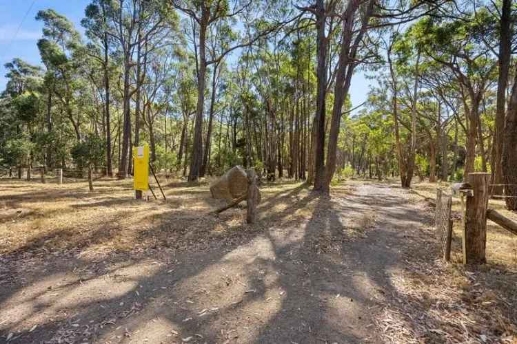 Buy Rural Property in Benloch with Tranquil Bush Block Features