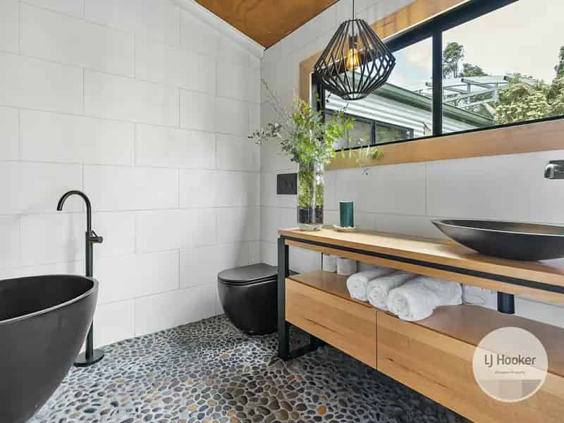 House For Sale , Huon Valley, Tasmania