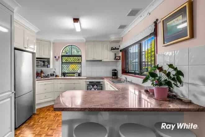 House For Sale , 6, Kanuka Street, City of Brisbane, Queensland