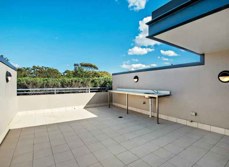 2 rooms apartment of 305 m² in Sydney