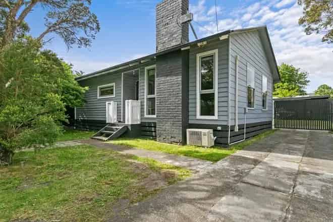 House For Sale , 5, John Street, Moe, Victoria