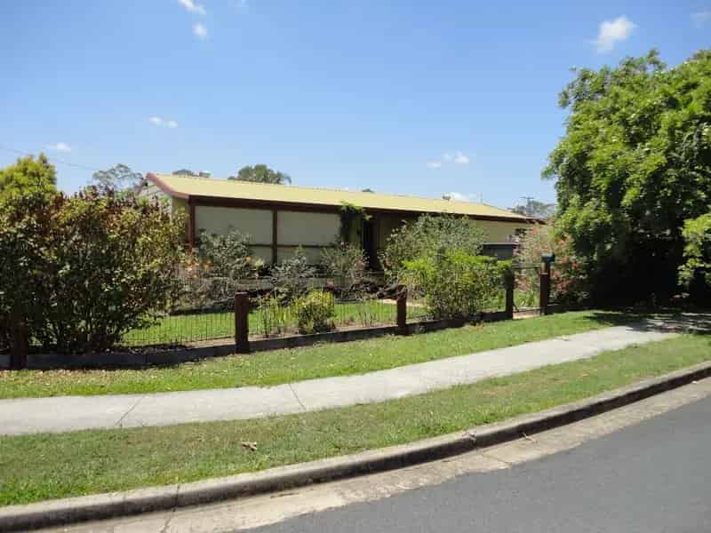 Real Estate For Lease - 18 Limerick Drive - Crestmead , QLD