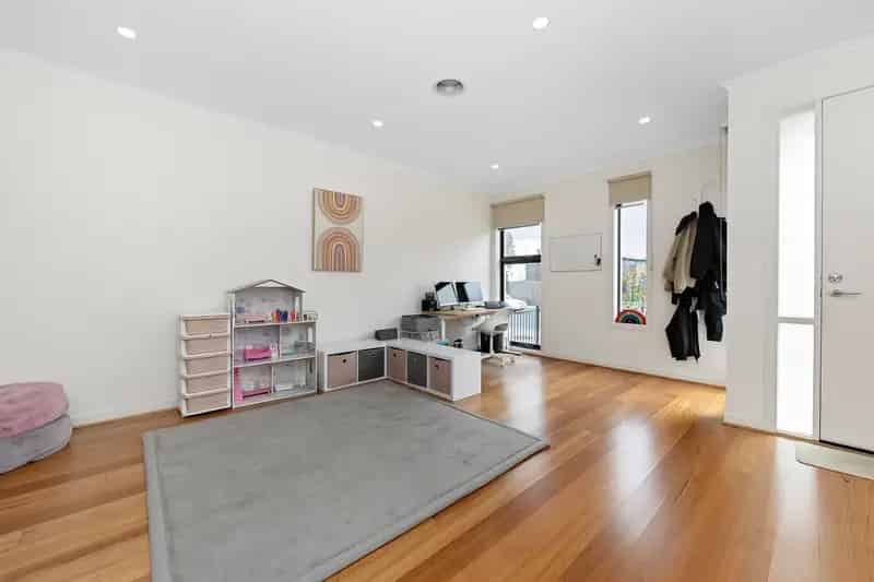 4 rooms apartment of 257 m² in Melbourne