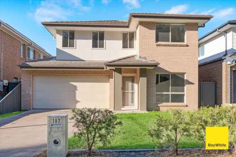 Buy modern house in Marsden Park with spacious design and elegance