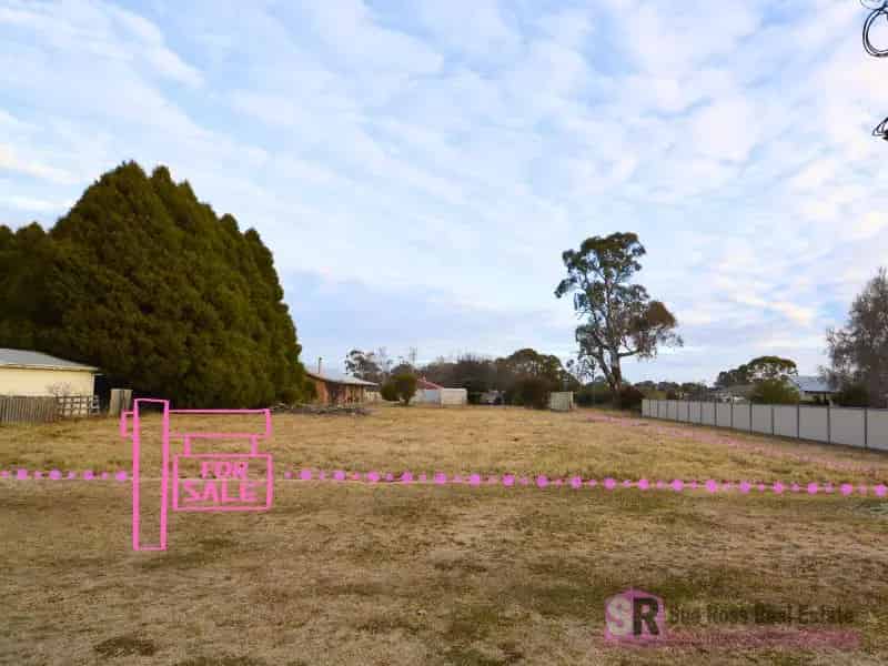 Buy Residential Land in Guyra with Dual Blocks for Lifestyle or Investment