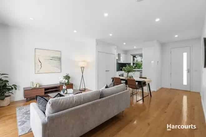 House For Sale , 7, Renown Street, Melbourne, Victoria