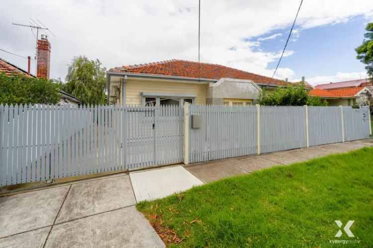 4 rooms house of 326 m² in Melbourne