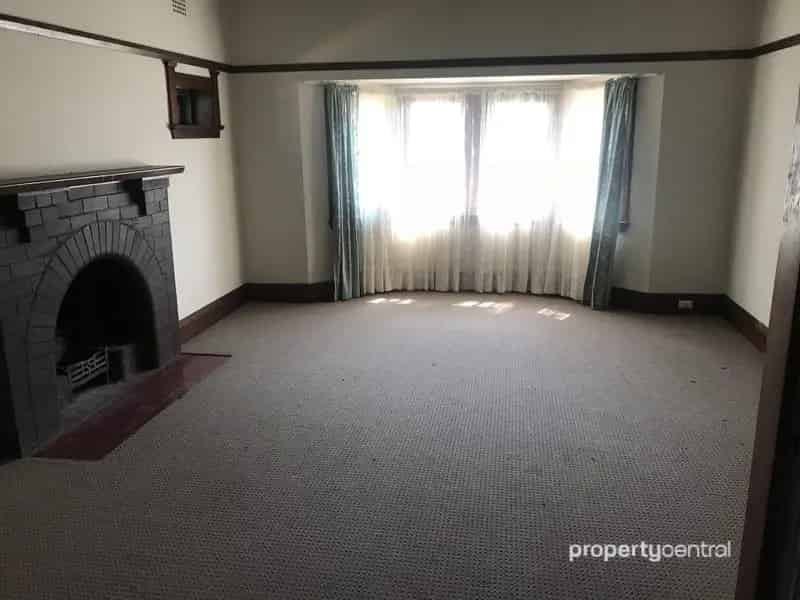 3 Bedroom Beauty In Prime Penrith Location
