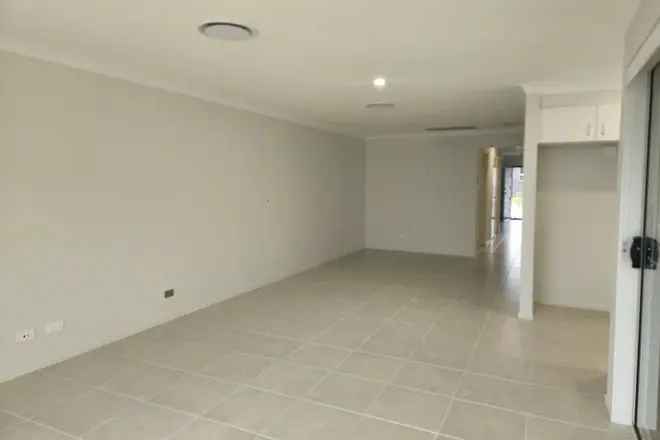 House For Rent in Newcastle-Maitland, New South Wales