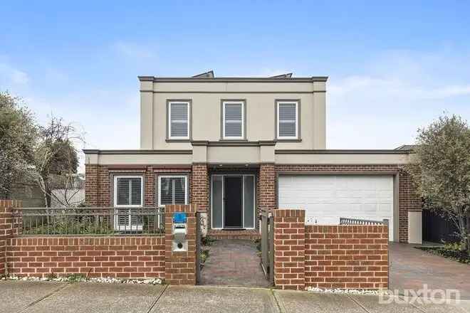 House For Rent in 2, Hall Mark Road, Melbourne, Victoria