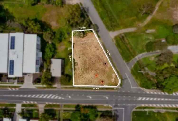 Prime Development Opportunity in the Heart of Beenleigh - DA APPROVAL - 7 UNITS!