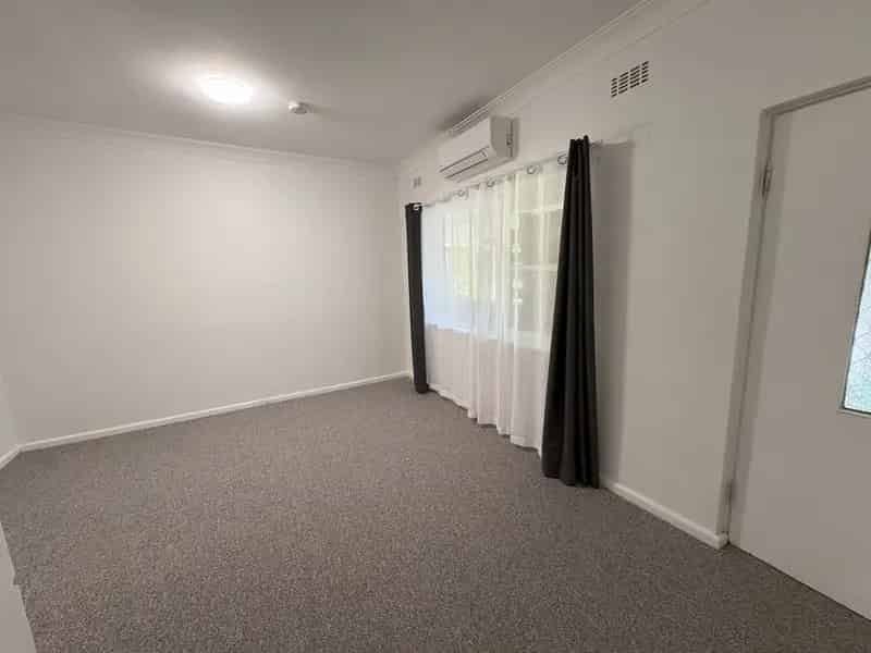 Block of units For Rent , Cooma, New South Wales