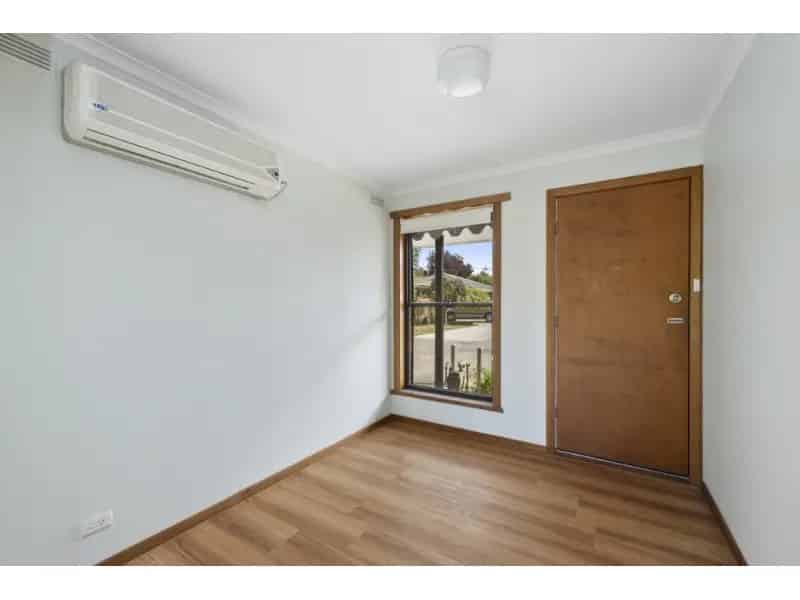 Central, Two Bedroom Unit