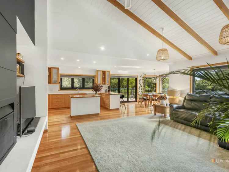 House For Sale in Somerset, Tasmania