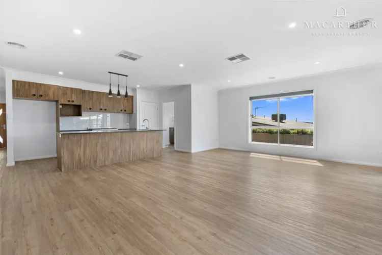 House For Rent in Wagga Wagga City Council, New South Wales