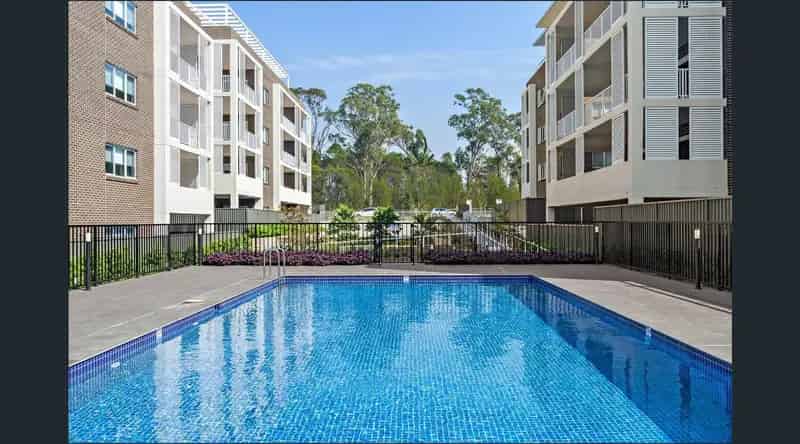 Real Estate For Lease - 4/23 Regent Honeyeater Grove - North Kellyville , NSW