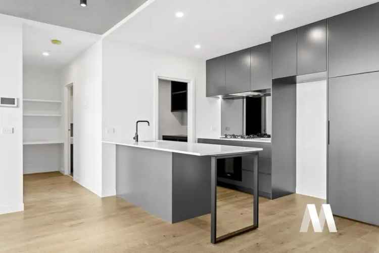 2 rooms apartment of 202 m² in Melbourne