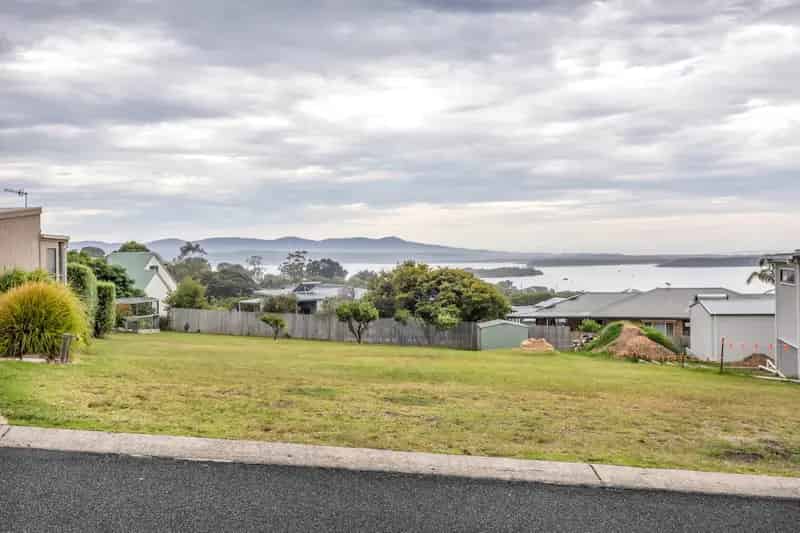 Land For Rent , 9, Raheen Drive, Mallacoota, Victoria