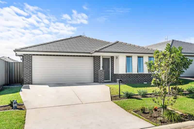Immaculate Family Home in a Central and Convenient Location.