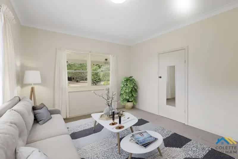 Buy rural property Claire's Cottage near Portland and Cape Bridgewater