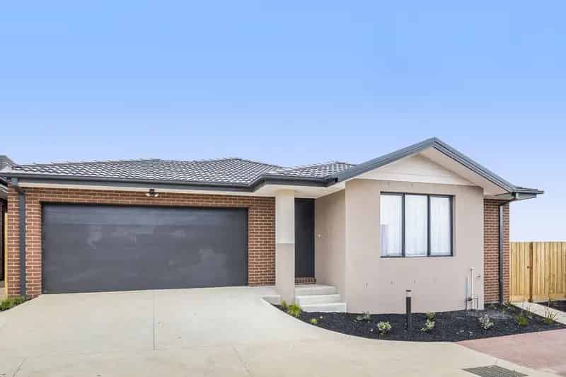 Call This Deluxe Abode Your Home!