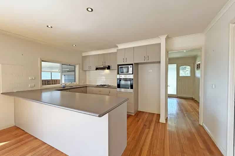House For Rent , 19, Korumburra-Warragul Road, Warragul, Victoria