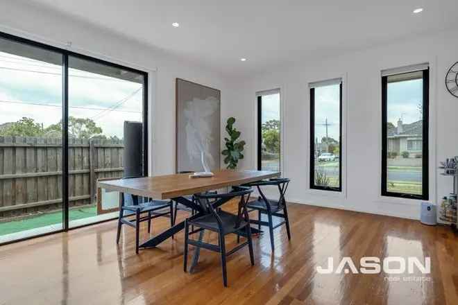 Spacious 3-Bedroom Home in Tullamarine