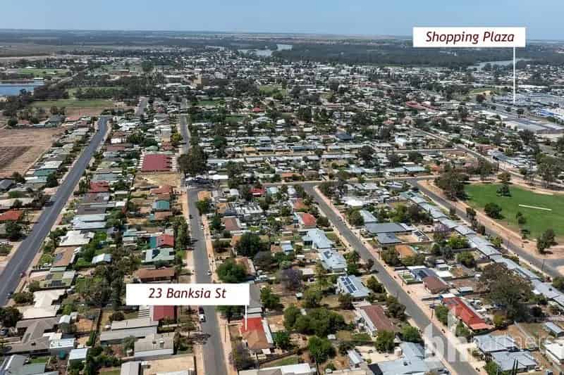 Great Value, No Strata Fees - A Rare Find in Today's Market