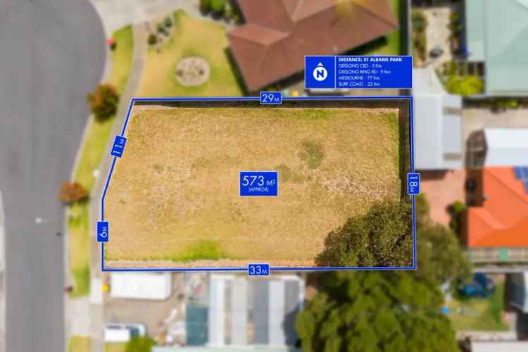 Build your dream home on 573m2 (approx.) of land in St Albans Park.