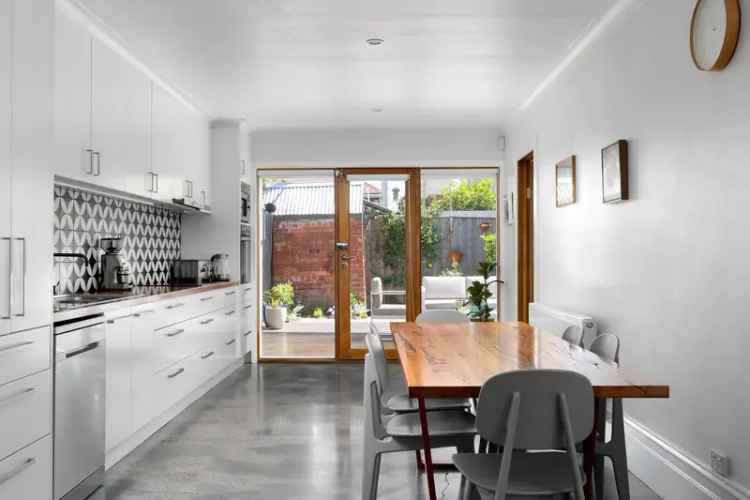 House For Sale in Melbourne, Victoria